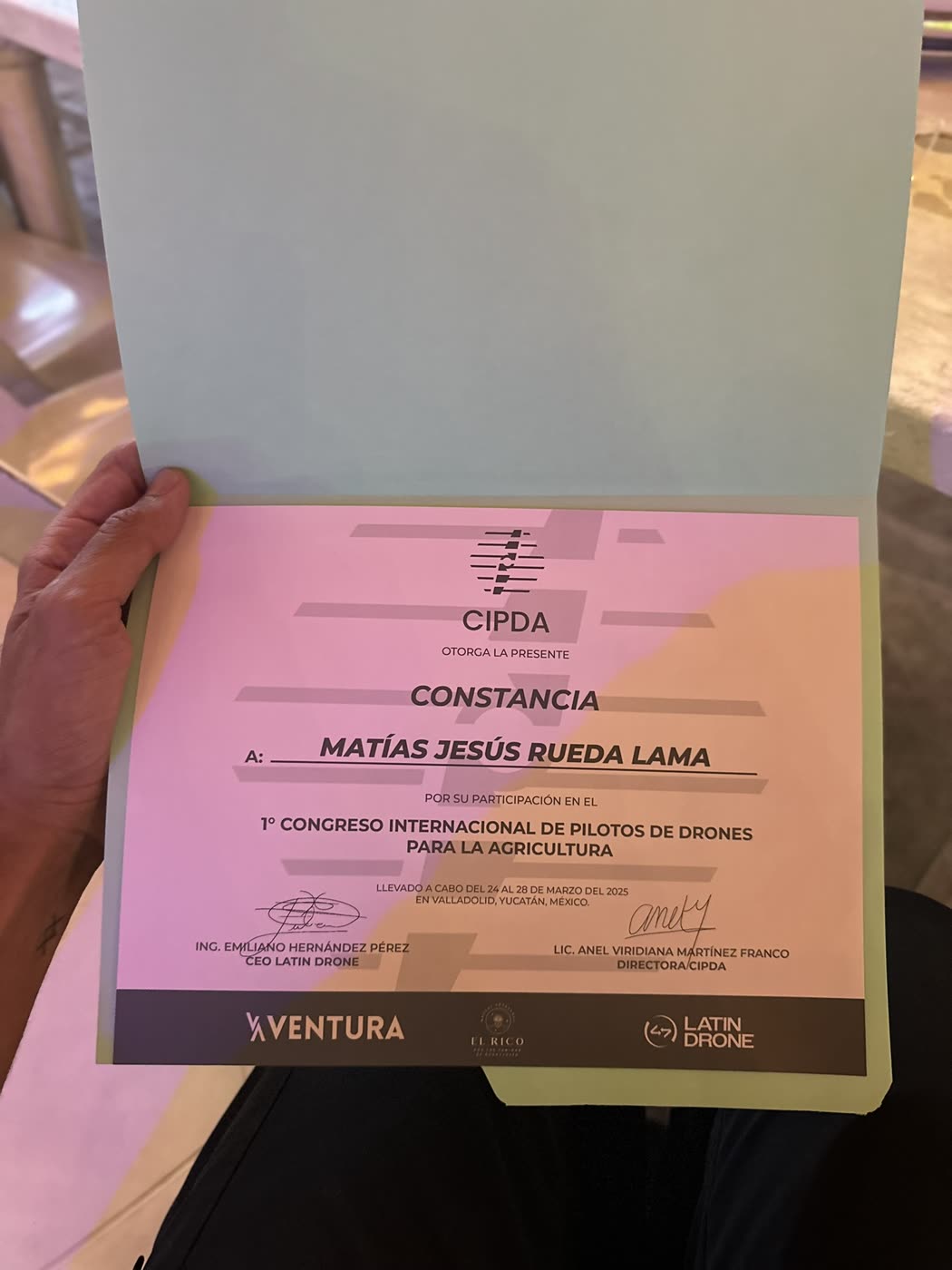 Congreso internacional de pilotos de drones